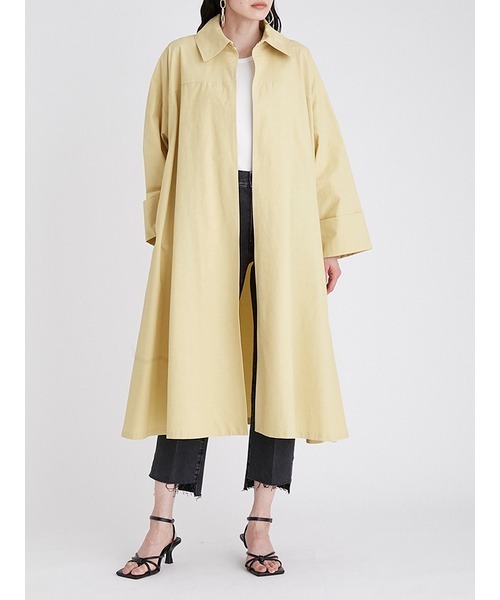 Mila Owen（ミラオーウェン）の「ステンカラーケープ風オーバーコート