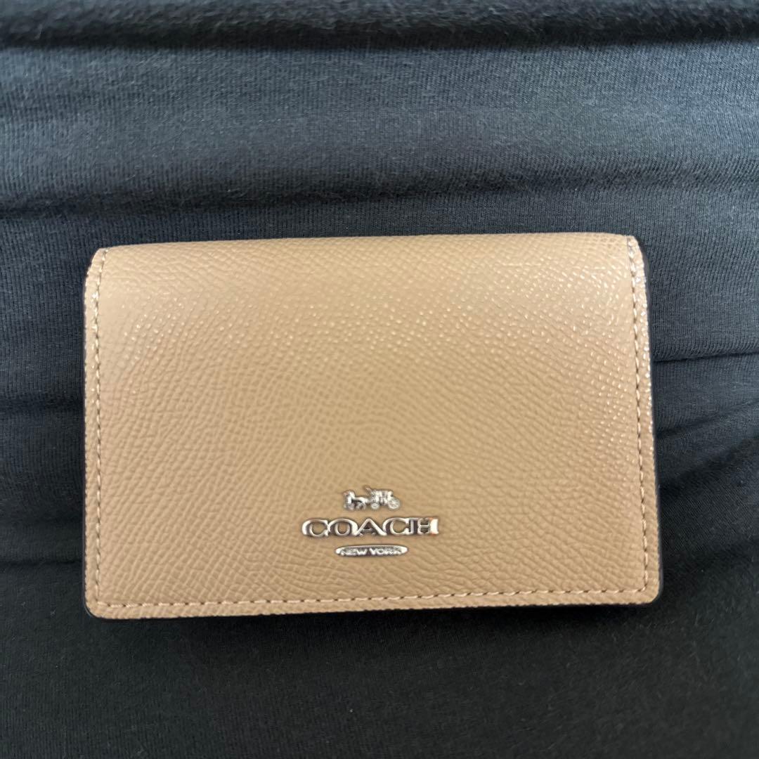 ル*ー様 COACH ベージュ 名刺入れ COACH（コーチ） 名刺入れ ☆COACH☆ ビジネス カードケース トープ